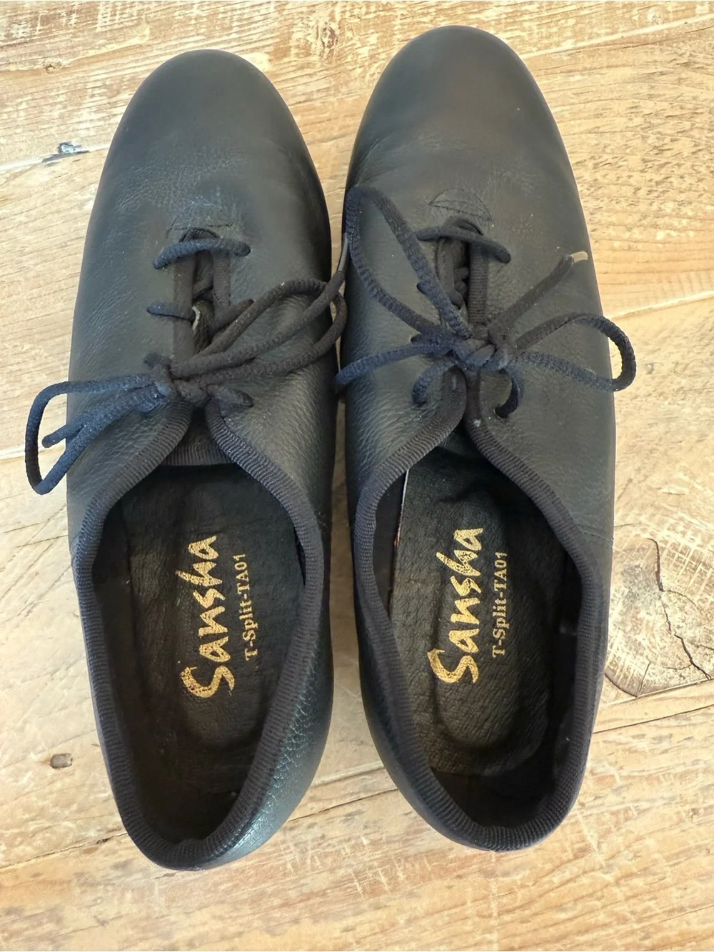 Sasha T-split TA01 Tap Shoes NWOT
